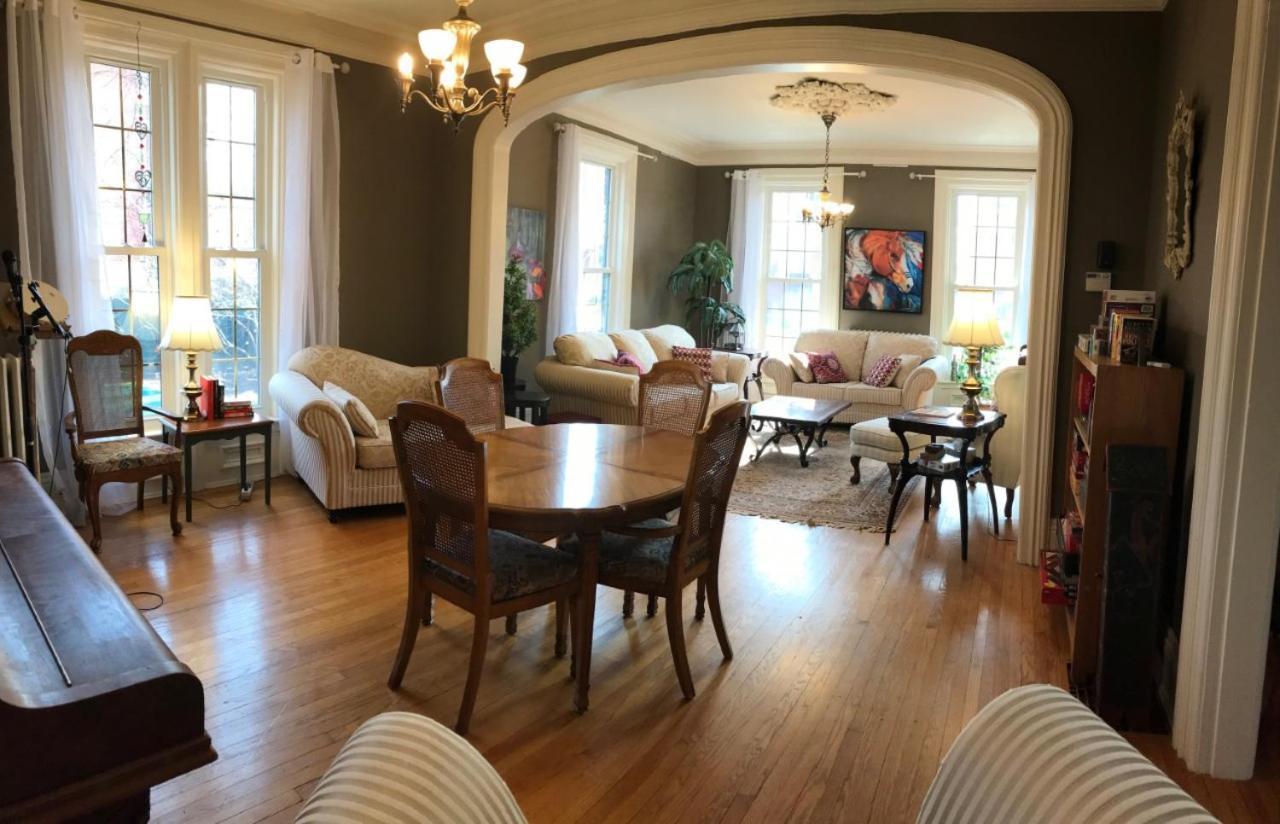 Anneken 1000 Islands B&B Luxury Suites & Spa Brockville Zewnętrze zdjęcie