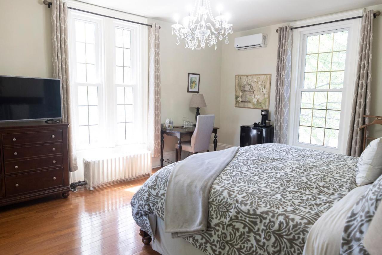 Anneken 1000 Islands B&B Luxury Suites & Spa Brockville Zewnętrze zdjęcie